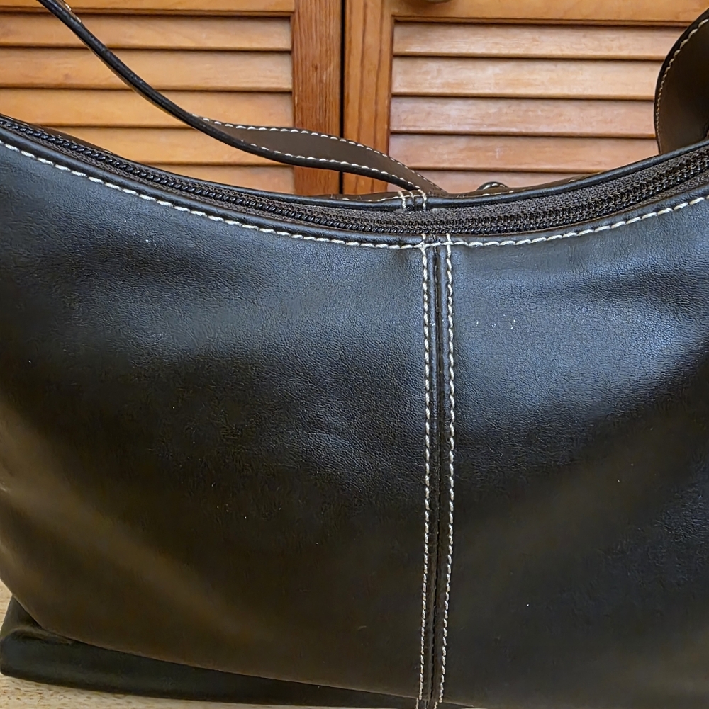 NWT Avenue Vintage Women's Brown Hobo Bag With Contrast Stitching - Picture 5 of 15